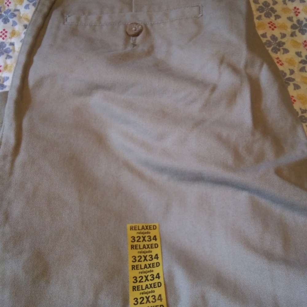 Slack - Picture 3 of 4